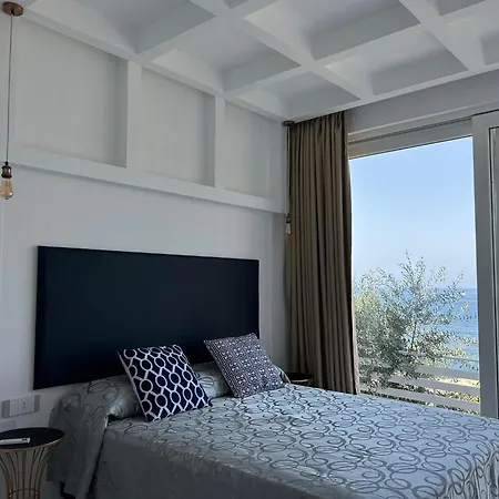 Blu Caprice Villa *